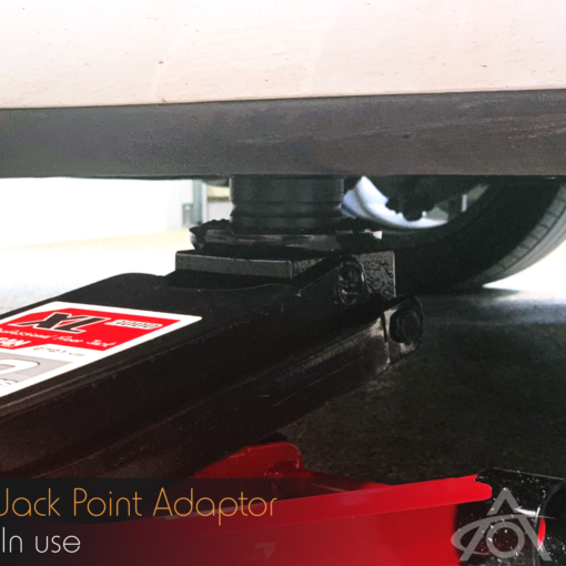 jack_point_adaptor_in_use_01